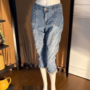 Vanilla Star Light Blue Cropped Denim Jeans